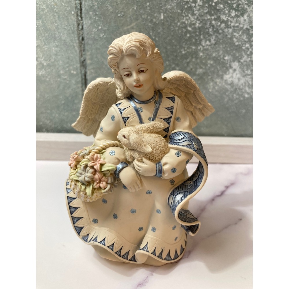 Sarahs Angels Elizabeth April Figurine 2002 Mindspring Studio 30429 Blue White